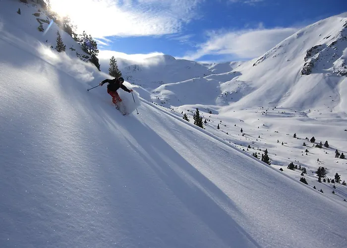 L'auet Hotel Erillavall